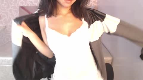 Snapshot of cristal1_ch chatting on September 2025 10:21:02 PM cristal1_ch online show from September 2025 10:21:02 PM