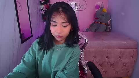 Snapshot of cristal1_ch chatting on October 2025 11:20:02 AM cristal1_ch online show from October 2025 11:20:02 AM