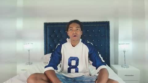 Snapshot of cristal_and_luke chatting on January 2026 03:42:02 AM cristal_and_luke online show from January 2026 03:42:02 AM