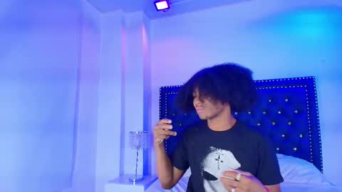 Snapshot of cristal_and_luke chatting on January 2026 03:23:01 AM cristal_and_luke online show from January 2026 03:23:01 AM