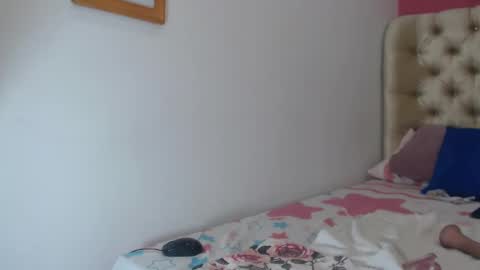 cristal_aron online show from February 2025 12:30:01 AM