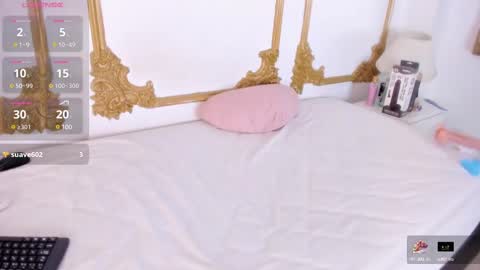 Snapshot of cristal_bons chatting on March 2025 08:34:01 PM Cristal online show from March 2025 08:34:01 PM