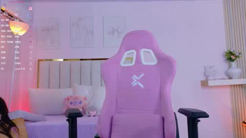 Cristal  online show from October 2025 12:41:02 AM