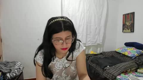Snapshot of cristal_g19 chatting on February 2025 05:36:01 AM online show from February 2025 05:36:01 AM
