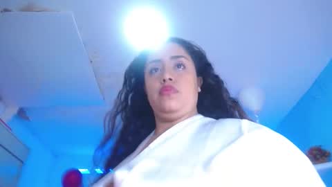 Milena online show from February 2026 07:51:01 AM