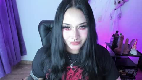 Snapshot of cristal_kosh chatting on February 2025 07:42:01 PM Cris online show from February 2025 07:42:01 PM