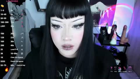 Cris online show from July 2026 09:10:01 PM