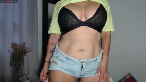 Snapshot of cristal_sexyboobs_ chatting on March 2025 10:32:01 PM Cristal online show from March 2025 10:32:01 PM