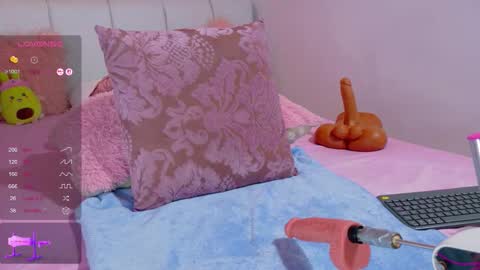 STEFANYIG cristalsubin online show from October 2025 02:06:02 PM