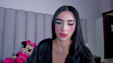 Nicole  Connection time 220pm-910pmCol online show from February 2025 07:38:02 PM