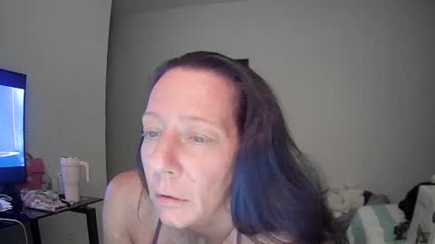 Quartz online show from April 2026 04:48:01 AM