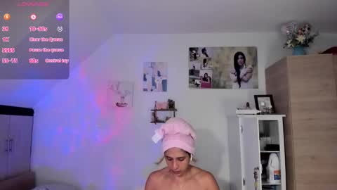 Snapshot of cristamunez chatting on January 2026 01:24:01 PM veronika online show from January 2026 01:24:01 PM