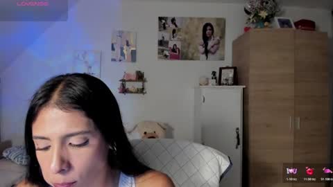 Snapshot of cristamunez chatting on July 2026 03:32:01 AM veronika online show from July 2026 03:32:01 AM