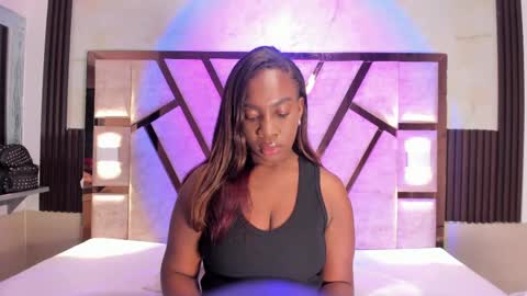 cristin  online show from March 2026 07:04:02 PM