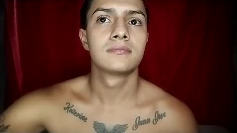 Snapshot of cristian_torres10 chatting on March 2025 01:01:01 AM Cristian online show from March 2025 01:01:01 AM