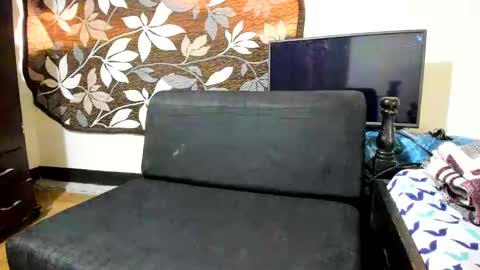 Cristian online show from January 2025 08:33:01 PM