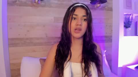 Snapshot of cristin_collins chatting on June 2026 02:49:01 AM C R I S T I N online show from June 2026 02:49:01 AM