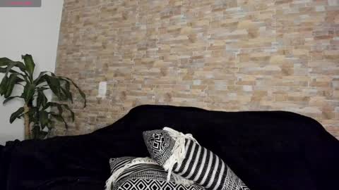 soycriss online show from December 2024 04:41:01 AM