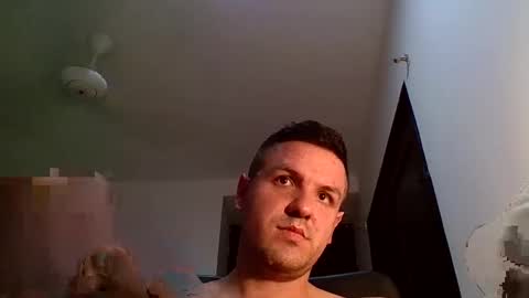 cristopher3042 online show from November 2025 01:25:02 AM