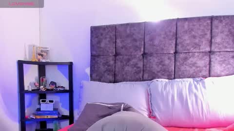  CRISTOPHER  online show from April 2026 08:48:01 PM