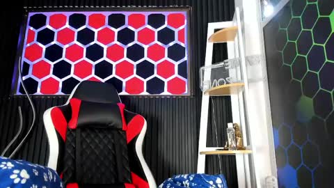 Snapshot of cristopher_wild chatting on May 2026 08:10:02 PM Cristopher online show from May 2026 08:10:02 PM