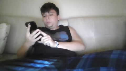 Snapshot of crisx3585 chatting on December 2025 04:18:02 AM crisx3585 online show from December 2025 04:18:02 AM