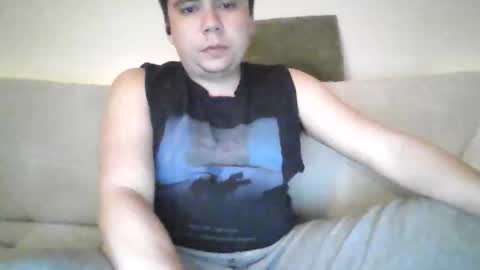 Snapshot of crisx3585 chatting on March 2026 01:33:02 AM crisx3585 online show from March 2026 01:33:02 AM