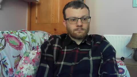 Snapshot of cropper4fun chatting on April 2026 08:18:02 AM Cropper online show from April 2026 08:18:02 AM