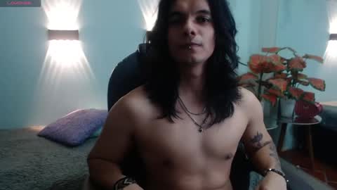JOHN online show from May 2026 07:22:01 PM
