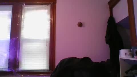 Snapshot of crush380 chatting on December 2024 03:03:01 PM Crush380 online show from December 2024 03:03:01 PM