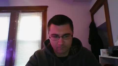 Snapshot of crush380 chatting on January 2025 05:43:02 PM Crush380 online show from January 2025 05:43:02 PM