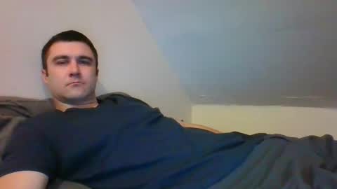 Snapshot of crush380 chatting on March 2025 11:32:02 PM Crush380 online show from March 2025 11:32:02 PM