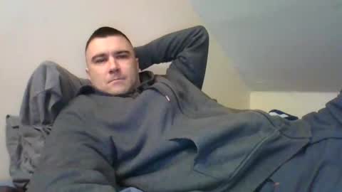 Snapshot of crush380 chatting on March 2025 04:28:02 PM Crush380 online show from March 2025 04:28:02 PM