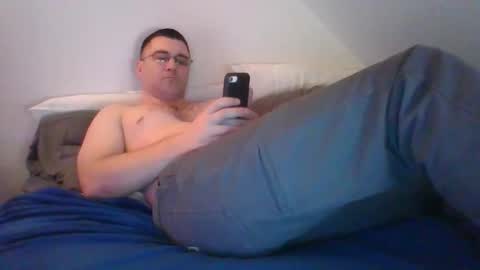 Snapshot of crush380 chatting on January 2026 01:43:02 AM Crush380 online show from January 2026 01:43:02 AM