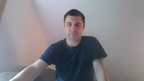 Crush380 online show from March 2026 07:41:02 PM