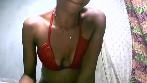 Snapshot of crushlove069 chatting on March 2026 09:18:01 PM crushlove069 online show from March 2026 09:18:01 PM