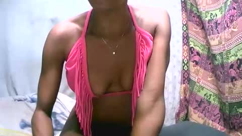 Snapshot of crushlove069 chatting on March 2026 02:22:01 AM crushlove069 online show from March 2026 02:22:01 AM