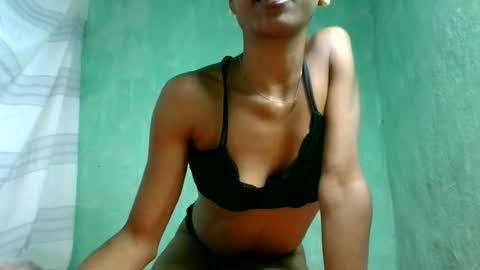 Snapshot of crushlove069 chatting on June 2026 01:36:01 PM crushlove069 online show from June 2026 01:36:01 PM