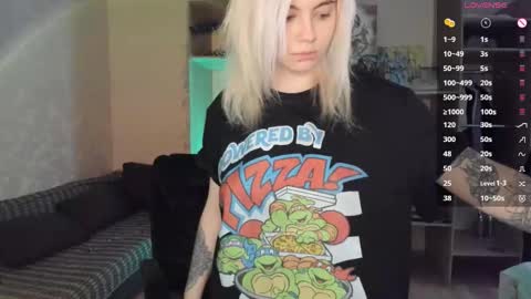 Snapshot of cryptobjgirlv2 chatting on February 2026 11:55:01 AM Lilith online show from February 2026 11:55:01 AM