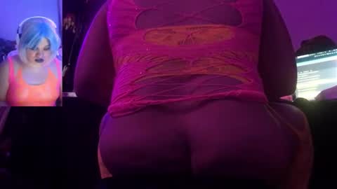 Snapshot of crysisweet chatting on November 2025 12:11:02 AM ChrysiCreambunnmommy online show from November 2025 12:11:02 AM