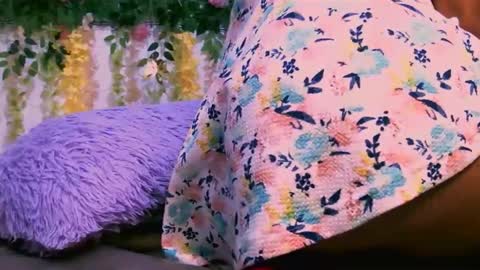 crysrus online show from October 2025 12:31:01 AM