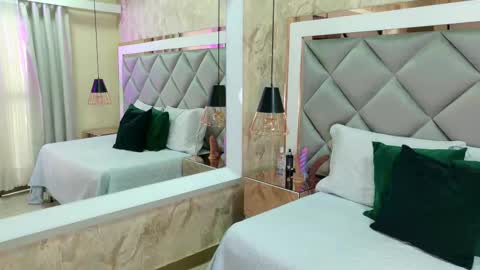 crystal_gilton online show from January 2026 07:06:02 PM