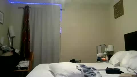 Snapshot of crystalbarbie214 chatting on June 2026 04:12:01 AM crystalbarbie214 online show from June 2026 04:12:01 AM