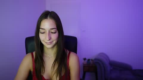Snapshot of crystalbrunette18 chatting on June 2026 01:15:02 PM Crystalbrunette18 online show from June 2026 01:15:02 PM