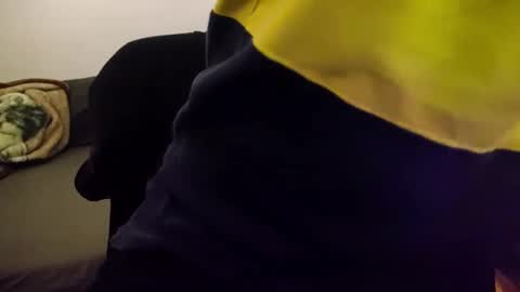 Snapshot of crystalbxy__1 chatting on February 2025 03:47:02 AM crystalbxy__1 online show from February 2025 03:47:02 AM