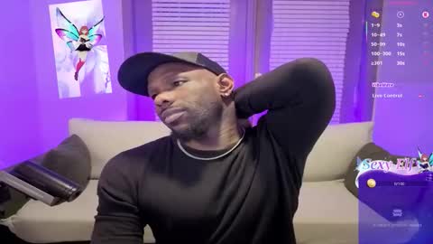 Snapshot of crystalclearstud chatting on January 2026 01:53:02 AM crystalclearstud online show from January 2026 01:53:02 AM