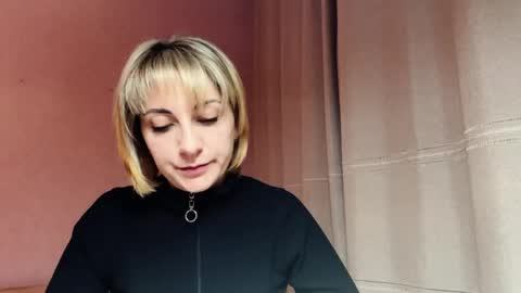 Mary online show from May 2026 07:08:01 PM