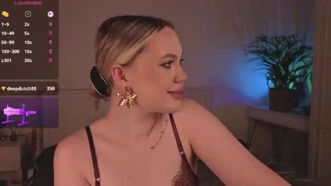 Snapshot of crystalkillian chatting on July 2026 10:39:01 AM Trisha online show from July 2026 10:39:01 AM