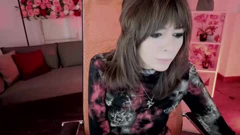 crystallbloom online show from February 2026 01:26:01 PM