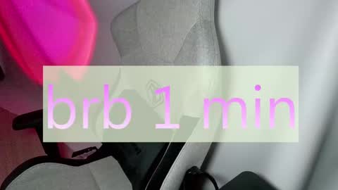 Snapshot of crystallkris chatting on January 2025 02:25:01 AM Kristina online show from January 2025 02:25:01 AM